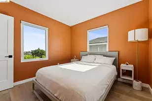 2444 Renwick St, Oakland, CA 94601 - Photo 20