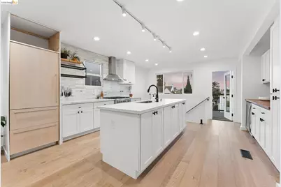 2444 Renwick St, Oakland, CA 94601 - Photo 16