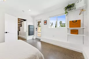 2444 Renwick St, Oakland, CA 94601 - Photo 40