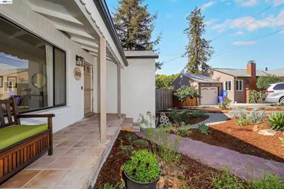16133 Berkshire Dr, Castro Valley, CA 94578 - Photo 6