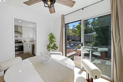 16133 Berkshire Dr, Castro Valley, CA 94578 - Photo 24