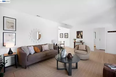 16133 Berkshire Dr, San Leandro, CA 94578 - Photo 12