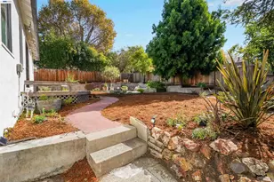 16133 Berkshire Dr, Castro Valley, CA 94578 - Photo 34