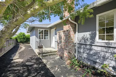 528 Fairway St, Hayward, CA 94544 - Photo 4
