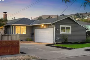 528 Fairway St, Hayward, CA 94544 - Photo 1