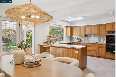 130 Greenway Dr, Walnut Creek, CA 94596 - Photo 16