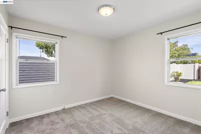 1220 Gilmore Dr, San Leandro, CA 94577 - Photo 20