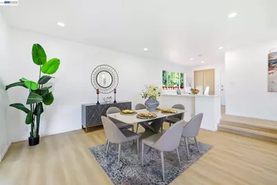 5011 Doyle Rd, San Jose, CA 95129 - Photo 12