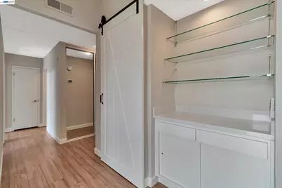 410 Civic Dr #302, Walnut Creek, CA 94596 - Photo 12