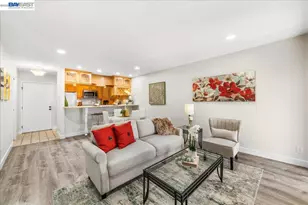 1391 Monument Blvd, Concord, CA 94520 - Photo 14
