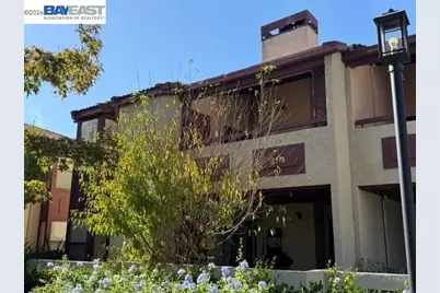 1391 Monument Blvd #18, Concord, CA 94520 - Photo 1