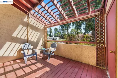 1391 Monument Blvd #18, Concord, CA 94520 - Photo 18