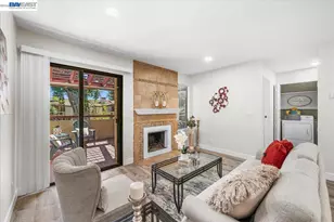 1391 Monument Blvd, Concord, CA 94520 - Photo 16