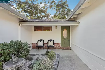 143 Montana Dr, Danville, CA 94526 - Photo 4