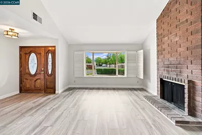1284 Pinecrest Dr, Concord, CA 94521 - Photo 4