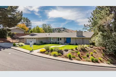 445 Kingsford Dr, Moraga, CA 94556 - Photo 1