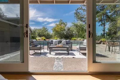 445 Kingsford Dr, Moraga, CA 94556 - Photo 16