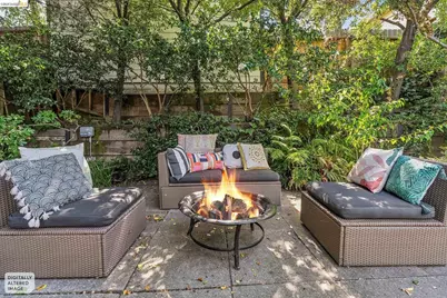 456 Stow Ave, Oakland, CA 94606 - Photo 40