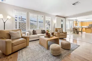 22 Byron Ct, Concord, CA 94521 - Photo 8