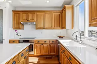 214 Seaview Dr, Richmond, CA 94801 - Photo 16