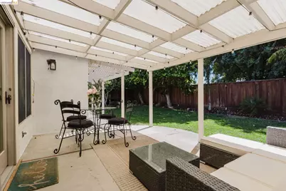 220 Yosemite Dr, Livermore, CA 94551 - Photo 36