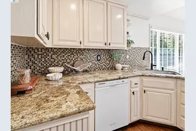 5773 Shadow Ridge Dr, Castro Valley, CA 94552 - Photo 28