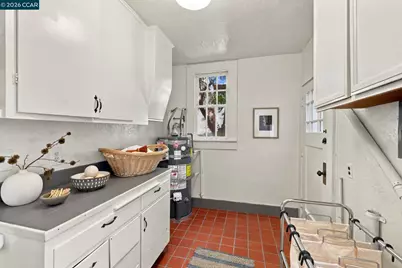 430 Adams St, Oakland, CA 94610 - Photo 28