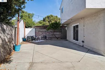 9935 Voltaire Ave, Oakland, CA 94603 - Photo 26