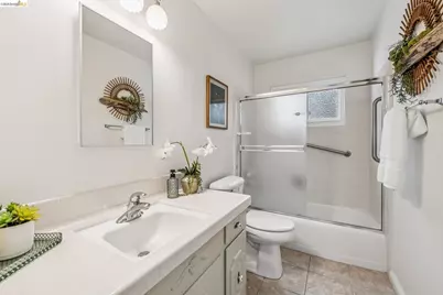 4038 Fariss Ln, El Sobrante, CA 94803 - Photo 44