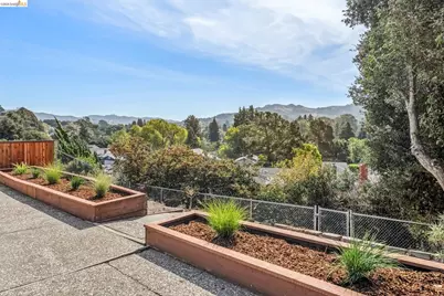 4038 Fariss Ln, El Sobrante, CA 94803 - Photo 62