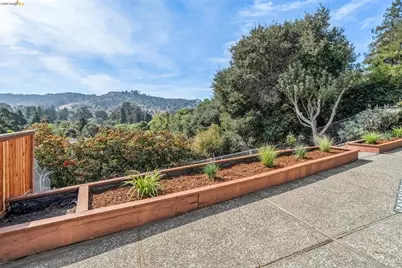 4038 Fariss Ln, El Sobrante, CA 94803 - Photo 66