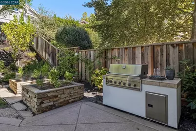 42 Vicenza Ct, Danville, CA 94526 - Photo 86