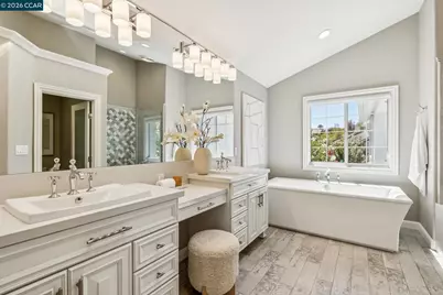 42 Vicenza Ct, Danville, CA 94526 - Photo 60