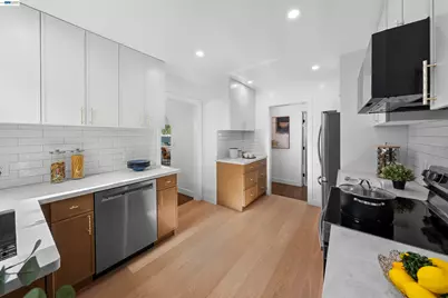 930 10th Ave, San Mateo, CA 94402 - Photo 12