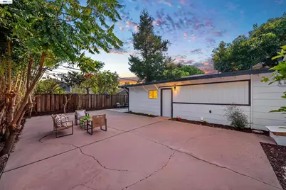 930 10th Ave, San Mateo, CA 94402 - Photo 36