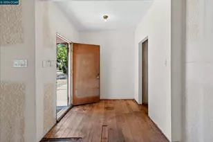 31 Laurel Ln, Richmond, CA 94803 - Photo 16