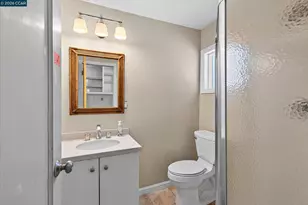 31 Laurel Ln, Richmond, CA 94803 - Photo 18