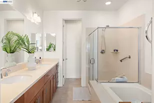 475 Diller St, Alameda, CA 94501 - Photo 32