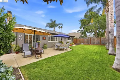 235 Elvira St, Livermore, CA 94550 - Photo 36