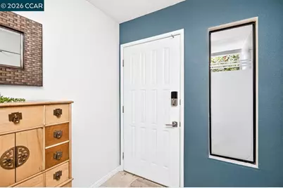 2454 Heatherleaf Ln #3, Martinez, CA 94553 - Photo 8
