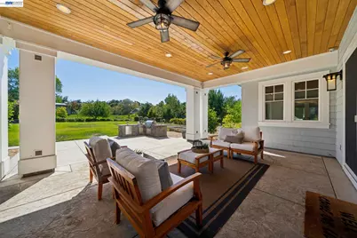 2215 Westbridge Ln, Pleasanton, CA 94566 - Photo 50