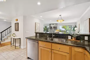 77 Ironwood, Oakland, CA 94605 - Photo 16