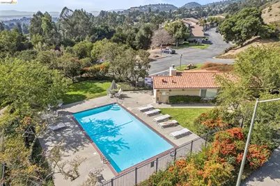 77 Ironwood, Oakland, CA 94605 - Photo 42