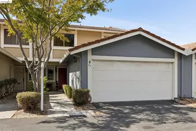 77 Ironwood, Oakland, CA 94605 - Photo 2