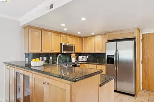 77 Ironwood, Oakland, CA 94605 - Photo 14