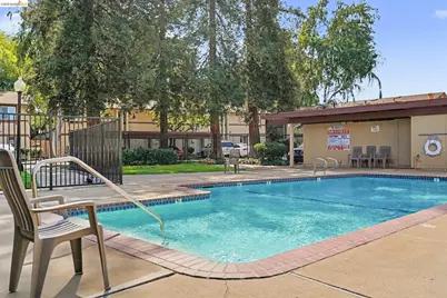 1501 Parkwood Pl, Concord, CA 94521 - Photo 24