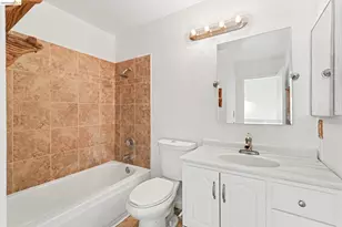 1501 Parkwood Pl, Concord, CA 94521 - Photo 18