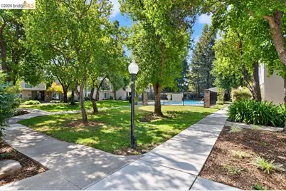1261 Pine Creek Way #C, Concord, CA 94520 - Photo 34