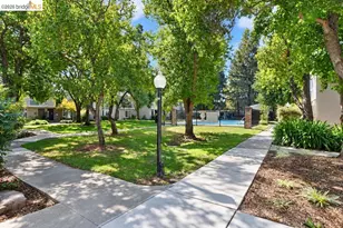 1261 Pine Creek Wy, Concord, CA 94520 - Photo 34