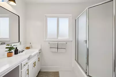 3315 Central Ave, Alameda, CA 94501 - Photo 22